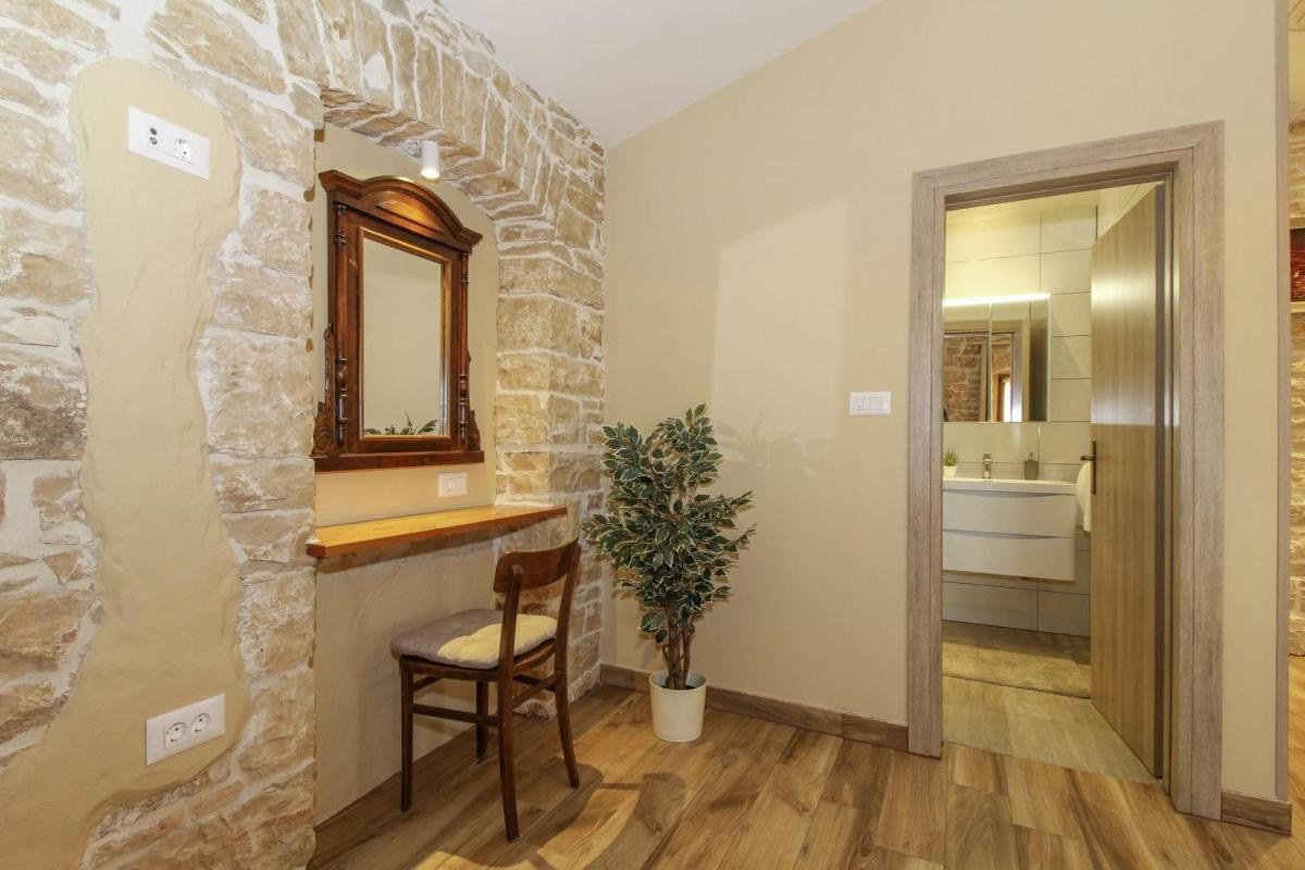Villa Olea In Barat - Haus Fuer 6-8 Personen 坎法奈尔 外观 照片
