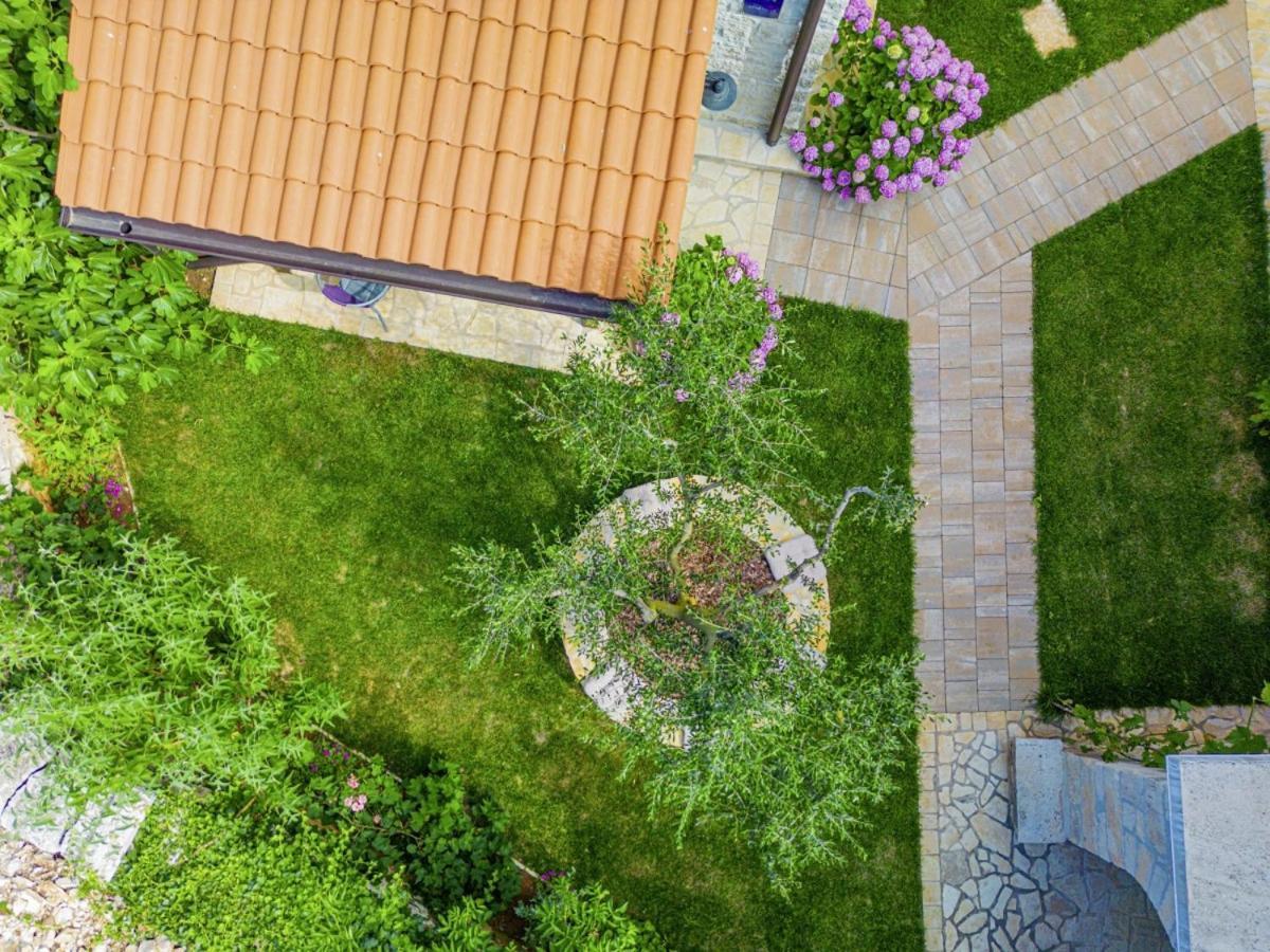 Villa Olea In Barat - Haus Fuer 6-8 Personen 坎法奈尔 外观 照片