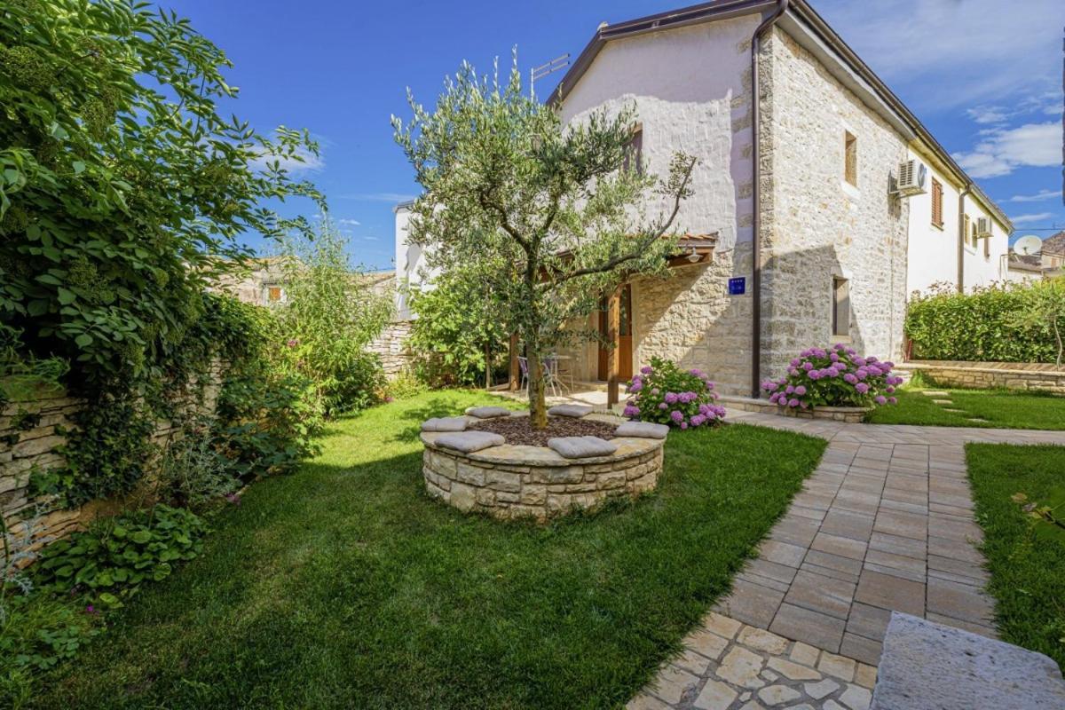 Villa Olea In Barat - Haus Fuer 6-8 Personen 坎法奈尔 外观 照片